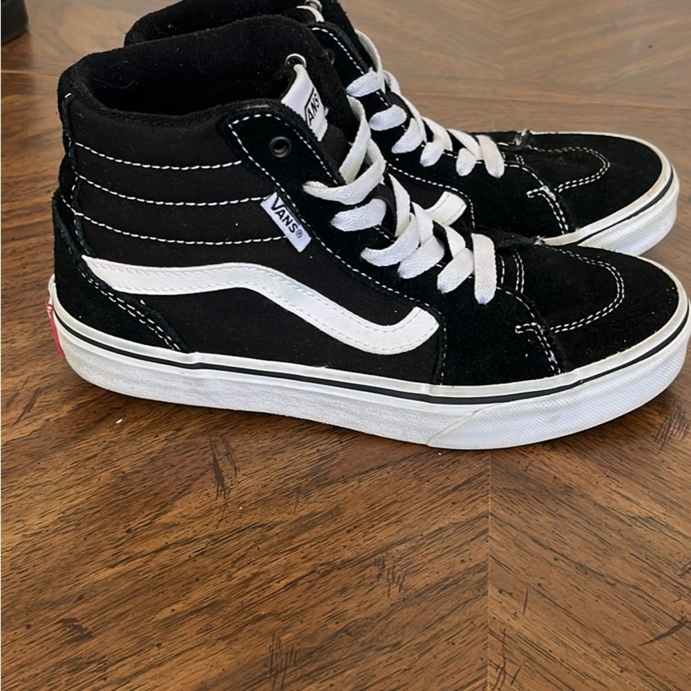 Vans Classic Black and White High-Tops